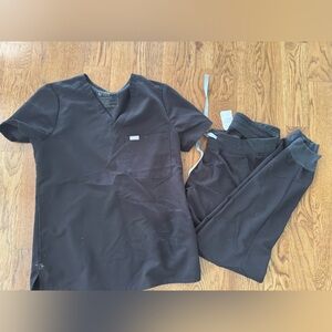 Figs Black Scrub Top and Pants Set